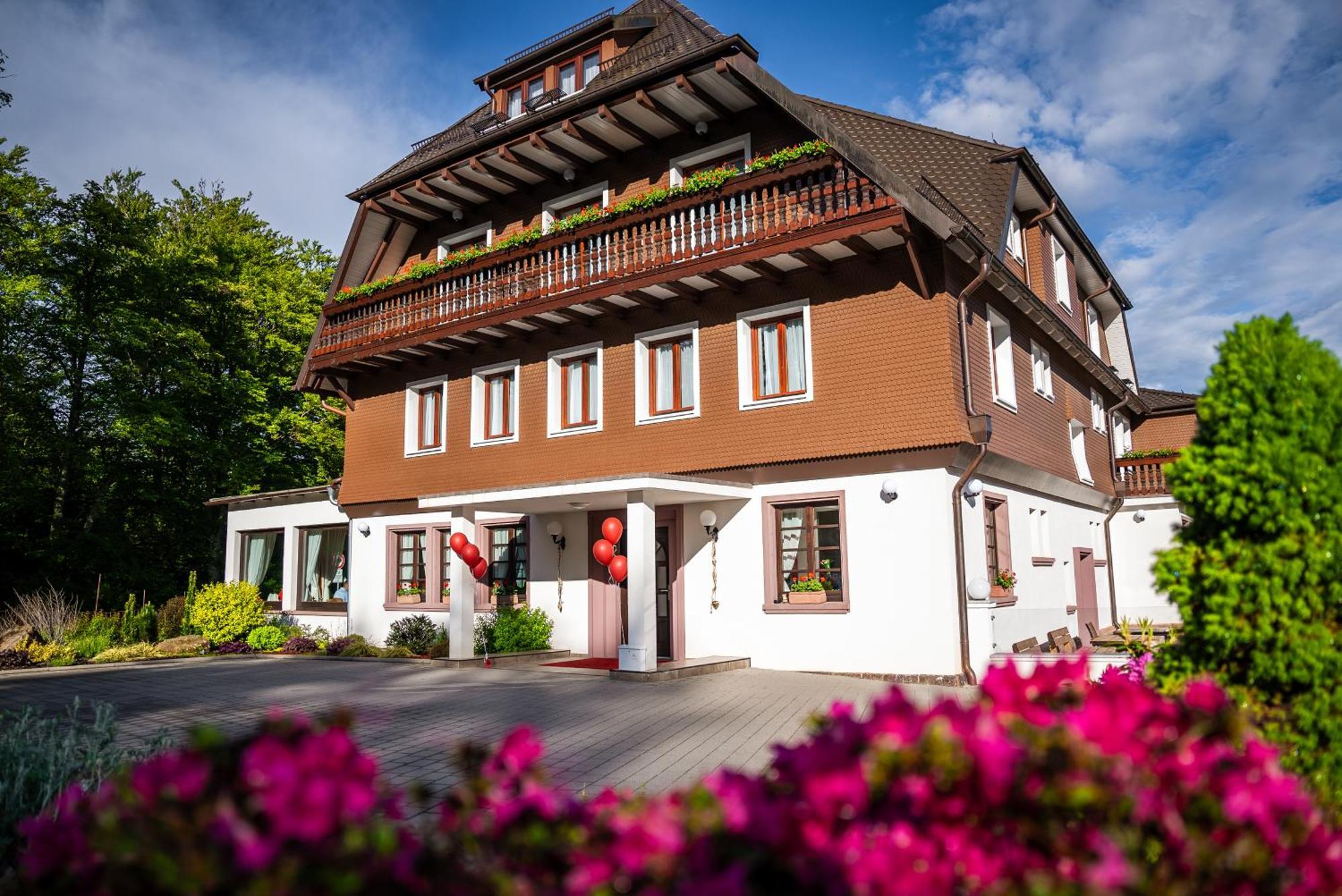 Hoehenhotel Rote Lache Forbach Exterior photo